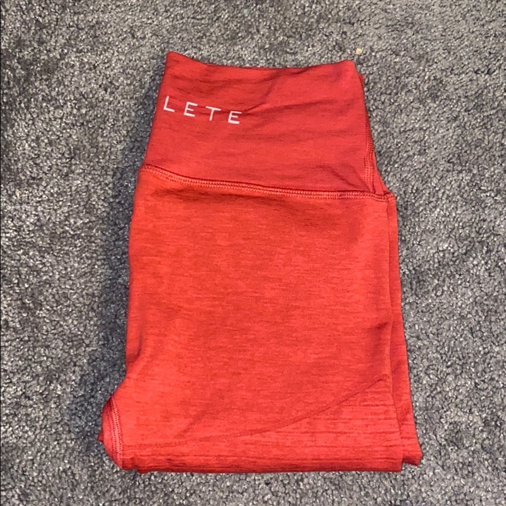 R6 revival leggings